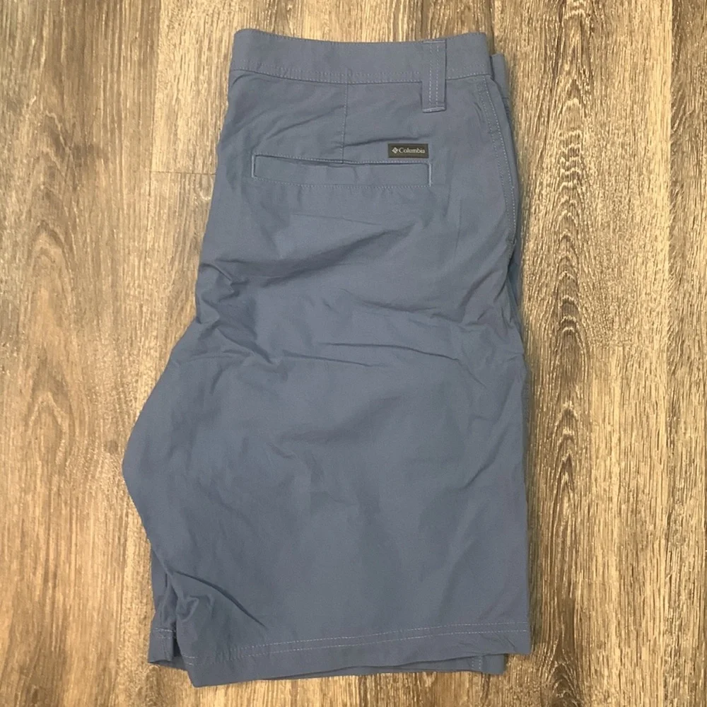 Columbia Men's Shorts - Gray, Green, Blue, Yellow, Navy, Rust